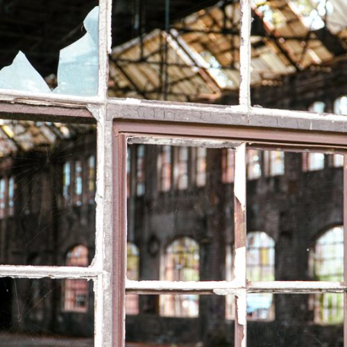 Ruins of a hall at the Imperial Shipyard.