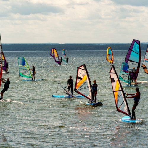 Windsurfing and kitesurfing are very popular in the waters of the Bay of Puck and Gdańsk.